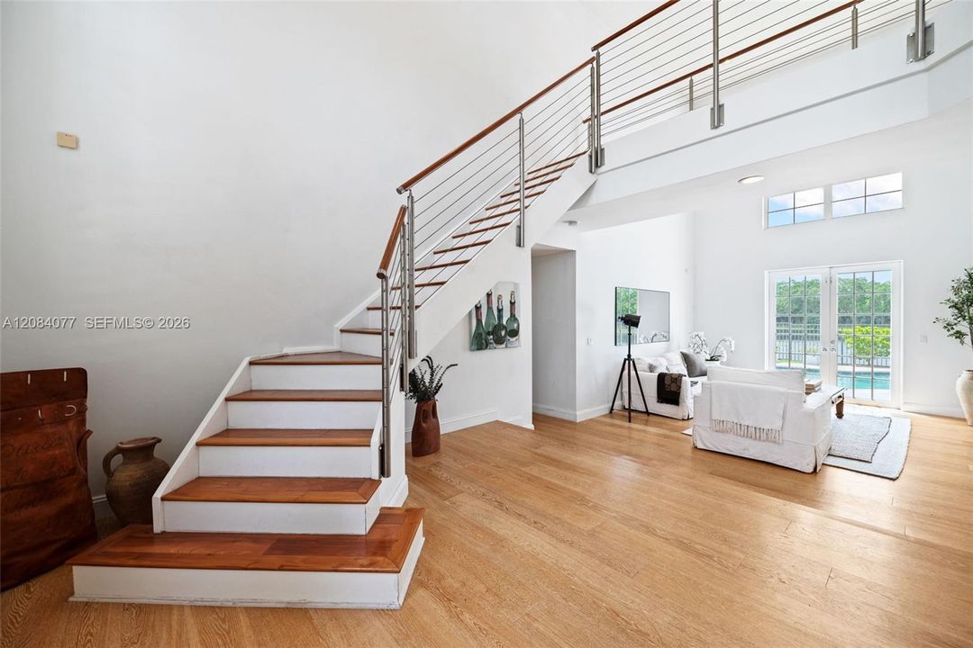 En Renta: $9,500 (5 camas, 3 baños, 2973 Pies cuadrados)