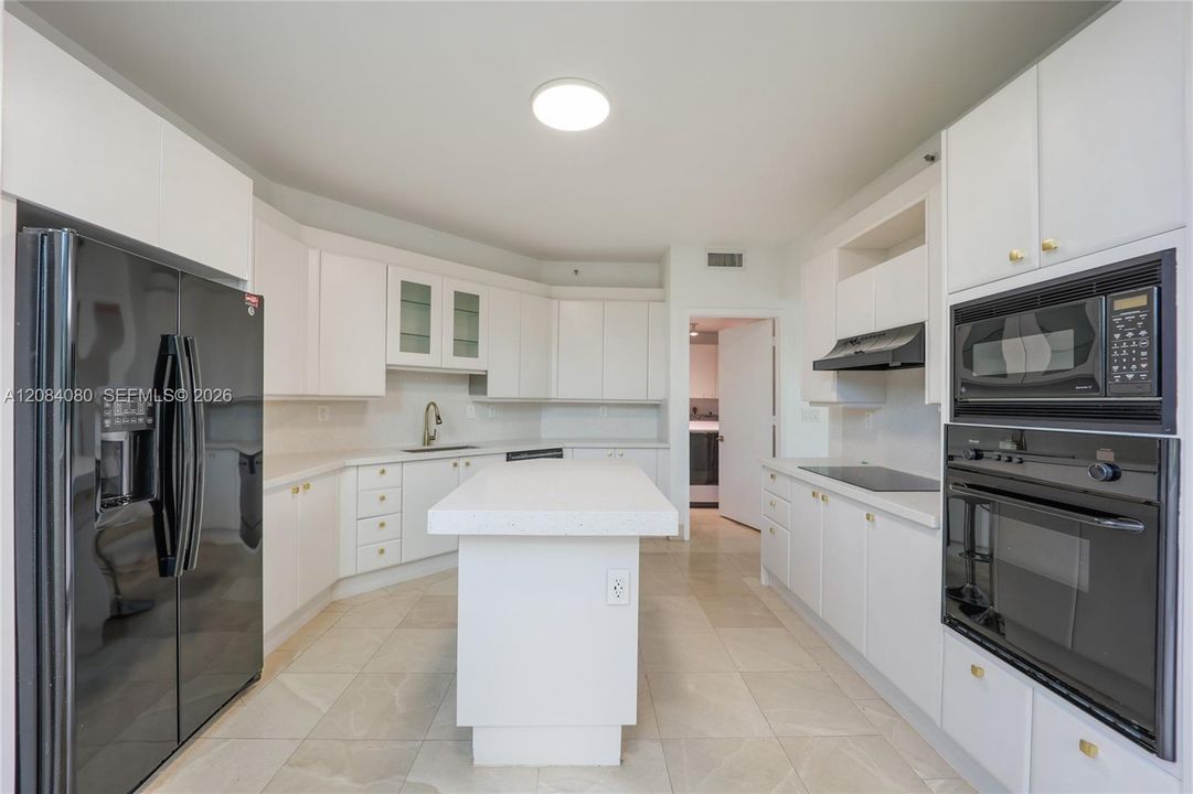For Rent: $12,300 (3 beds, 2 baths, 2340 Square Feet)