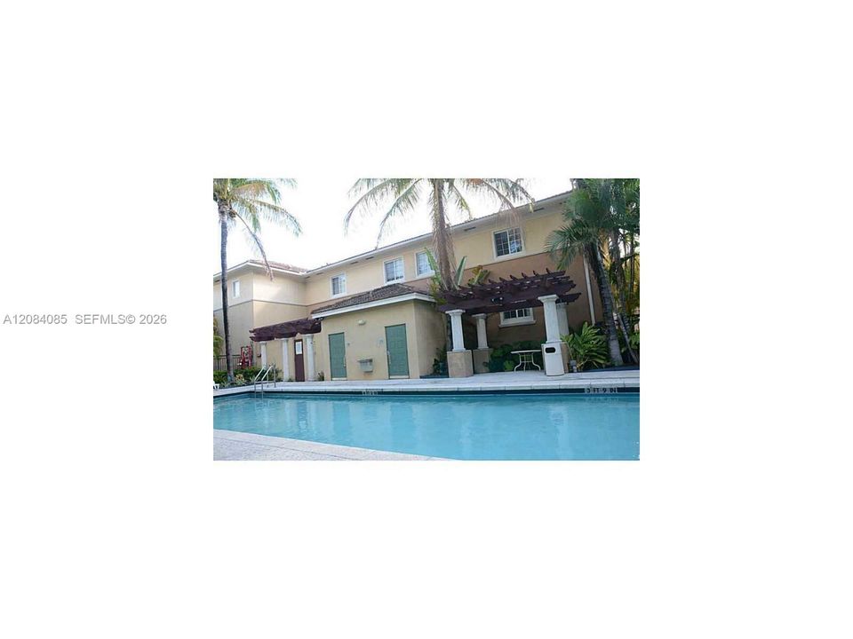 For Sale: $289,000 (1 beds, 1 baths, 859 Square Feet)