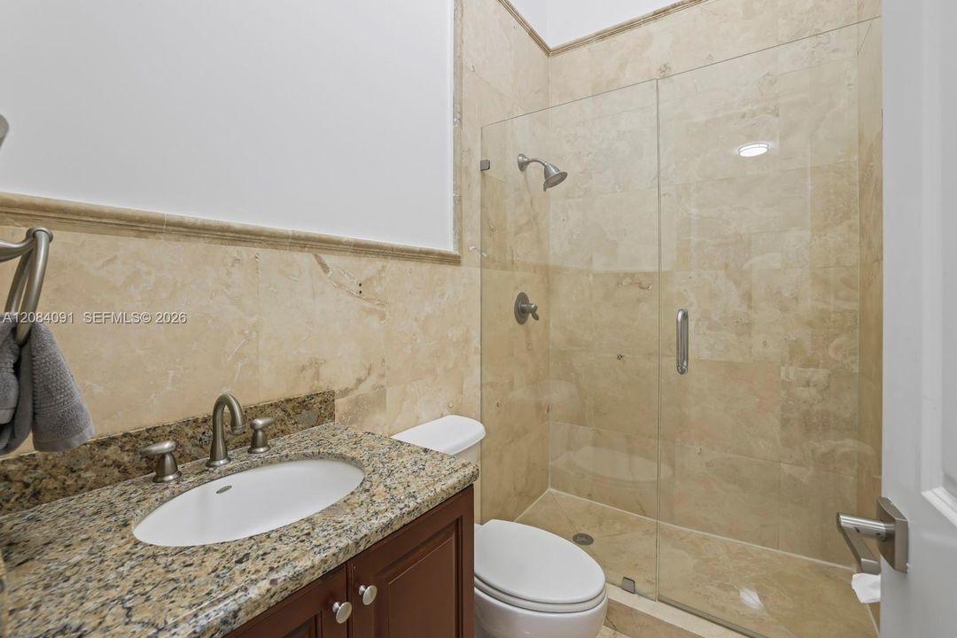 En Venta: $1,800,000 (4 camas, 4 baños, 3651 Pies cuadrados)
