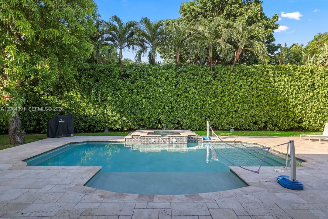 En Venta: $1,800,000 (4 camas, 4 baños, 3651 Pies cuadrados)
