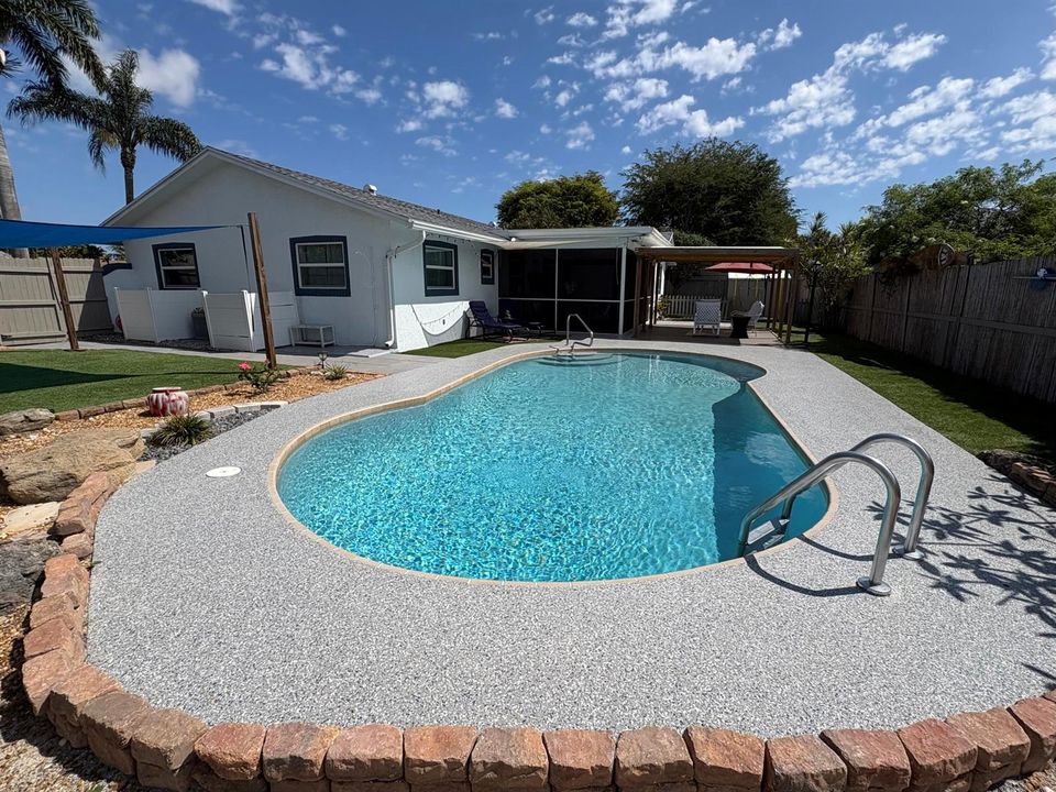 Private for Skinny Dipping!