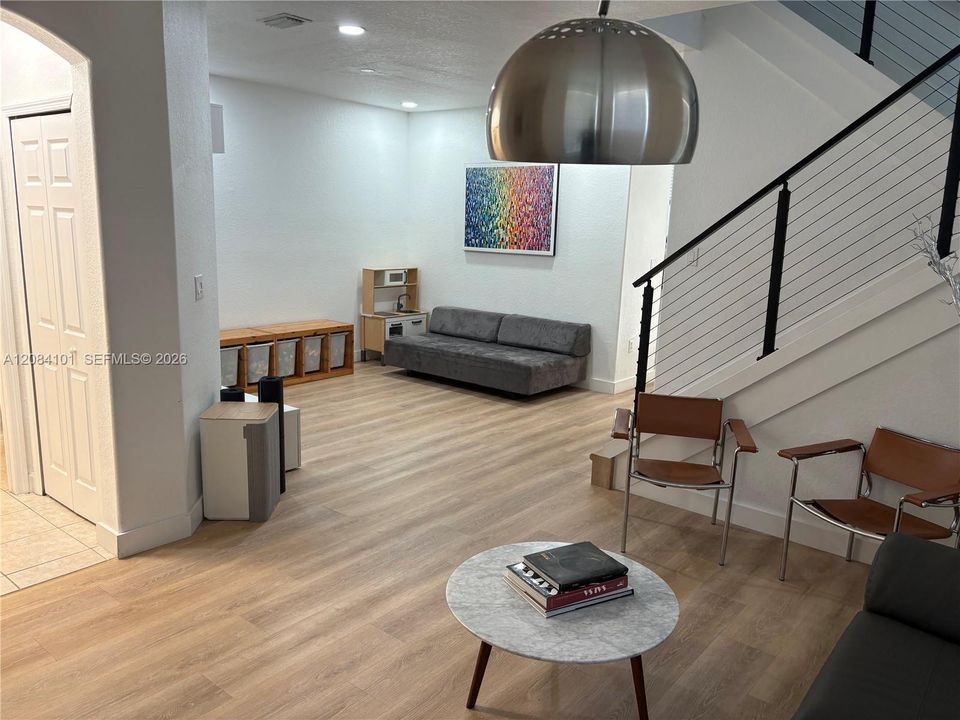En Renta: $3,700 (3 camas, 2 baños, 1683 Pies cuadrados)