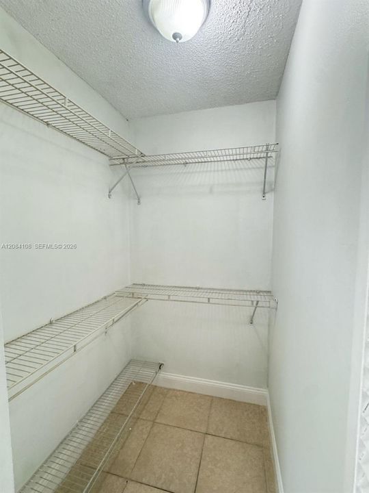 En Renta: $1,800 (1 camas, 1 baños, 796 Pies cuadrados)