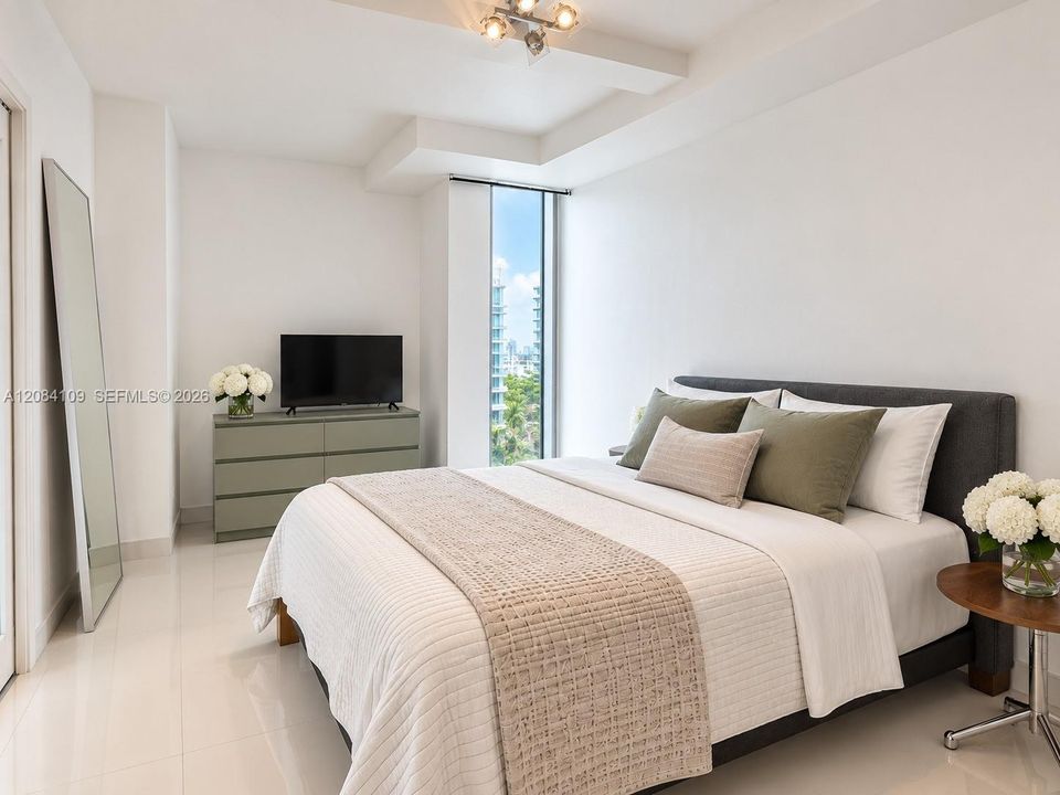 For Rent: $3,200 (0 beds, 1 baths, 727 Square Feet)