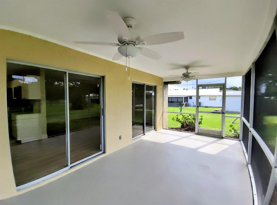 SCREENED PORCH