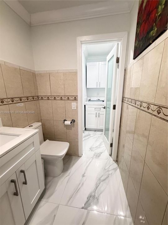 В аренду: $1,500 (1 спален, 1 ванн, 1704 Квадратных фут)