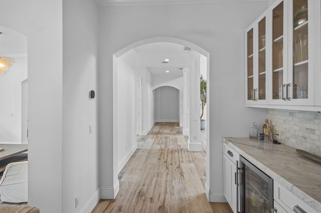 4786 ridgewood rd-16