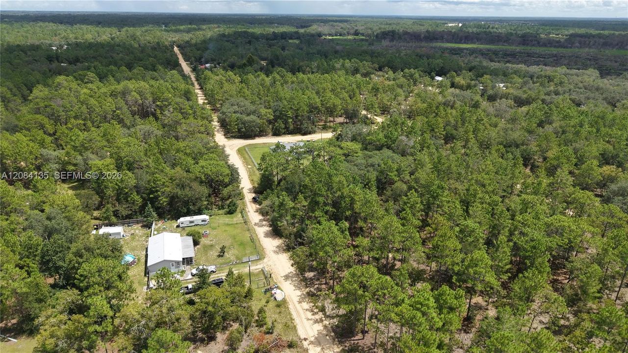待售: $11,000 (0.23 acres)