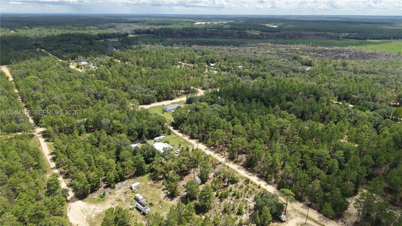 待售: $11,000 (0.23 acres)