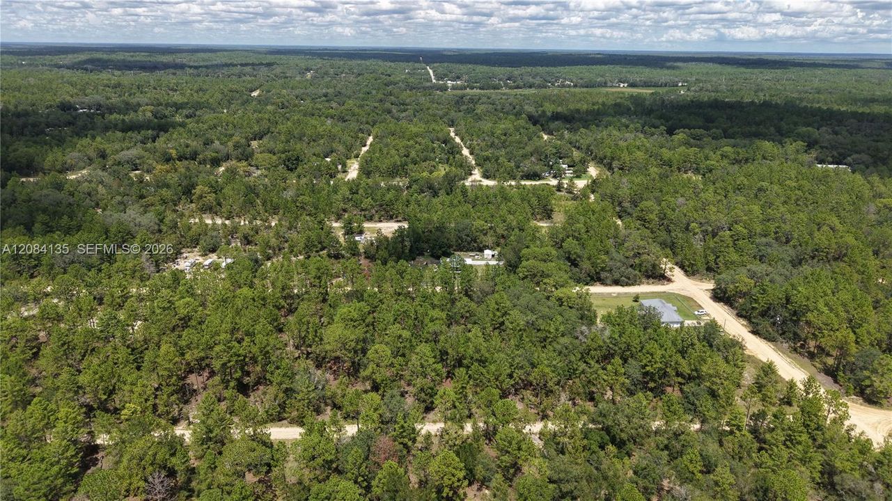 待售: $11,000 (0.23 acres)