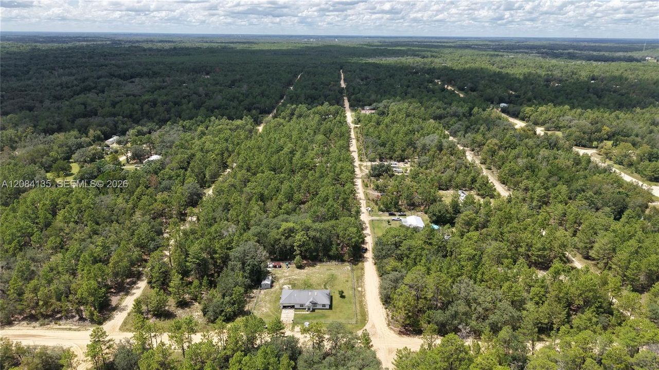 待售: $11,000 (0.23 acres)
