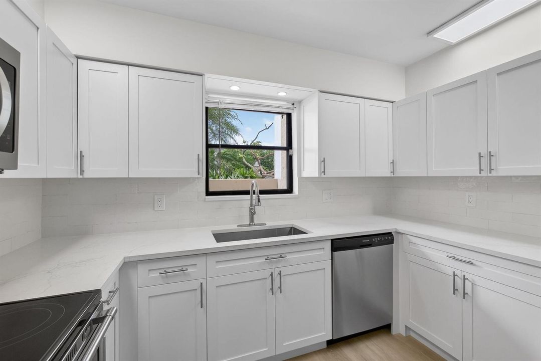 12-web-or-mls-5D1A9452