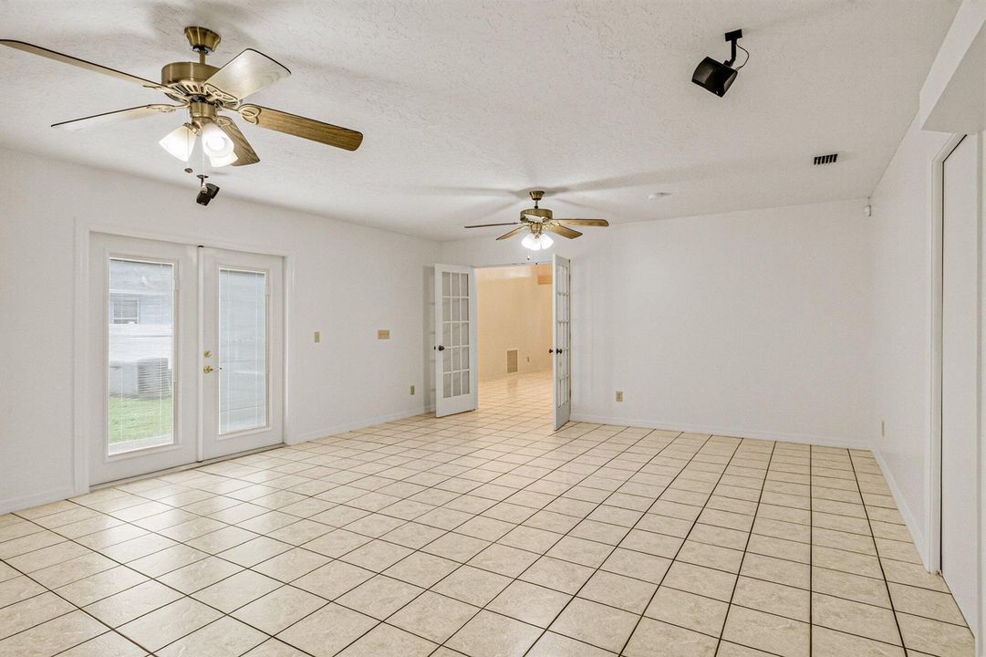 26-491-Carpenter-217
