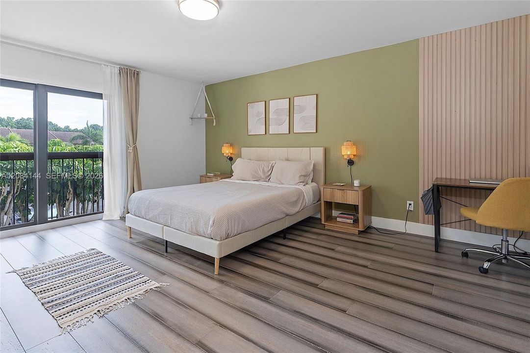 For Rent: $3,900 (3 beds, 2 baths, 1900 Square Feet)