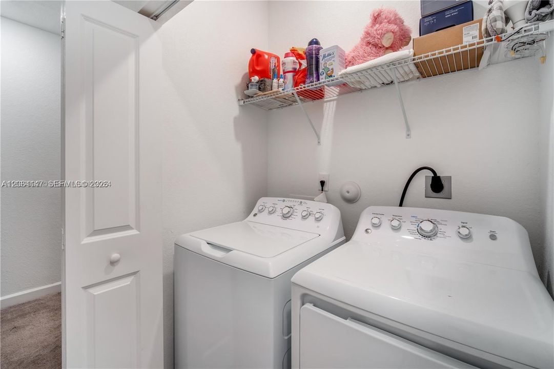 For Rent: $2,650 (3 beds, 2 baths, 1695 Square Feet)