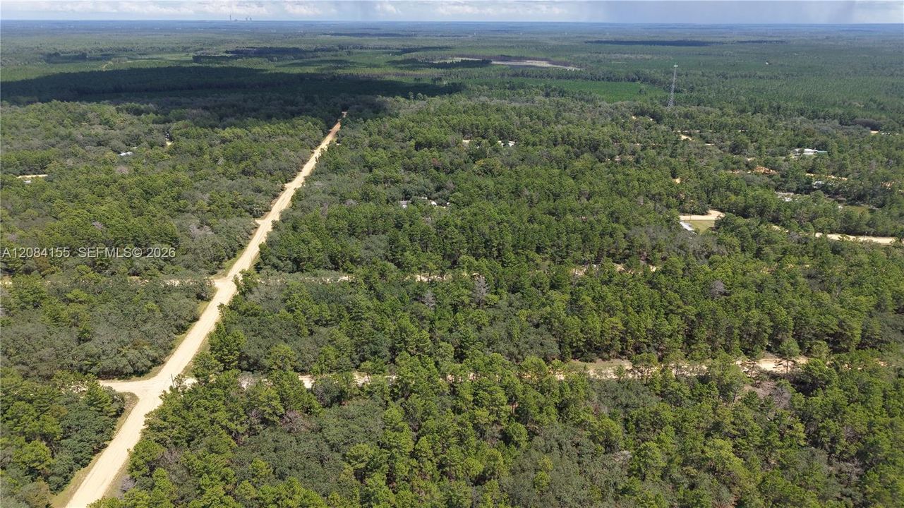 待售: $10,000 (0.22 acres)