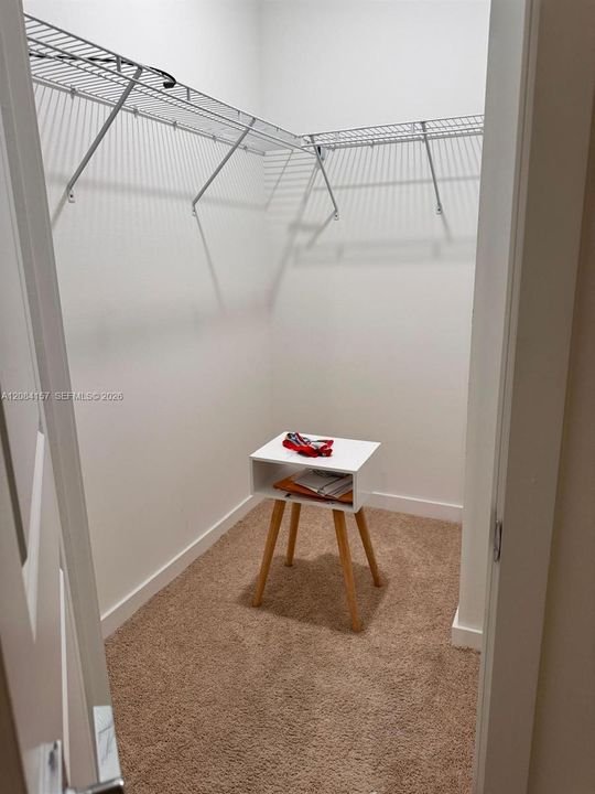 En Renta: $3,300 (4 camas, 2 baños, 1847 Pies cuadrados)