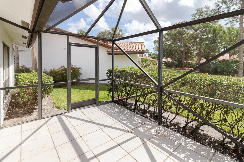 3803 SW Osprey Creek Way-27