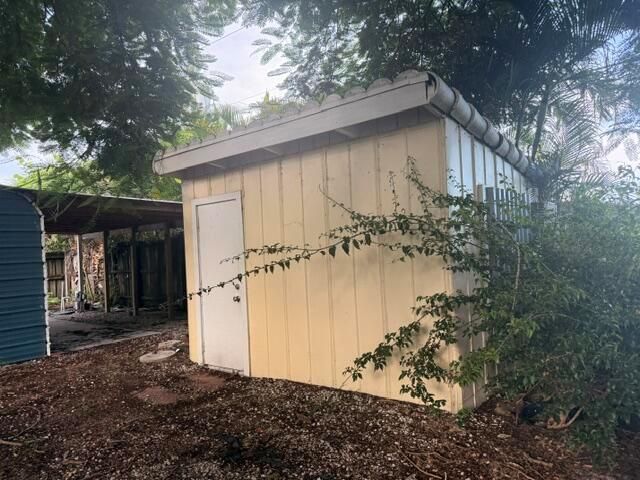 Small stoage spaceor office