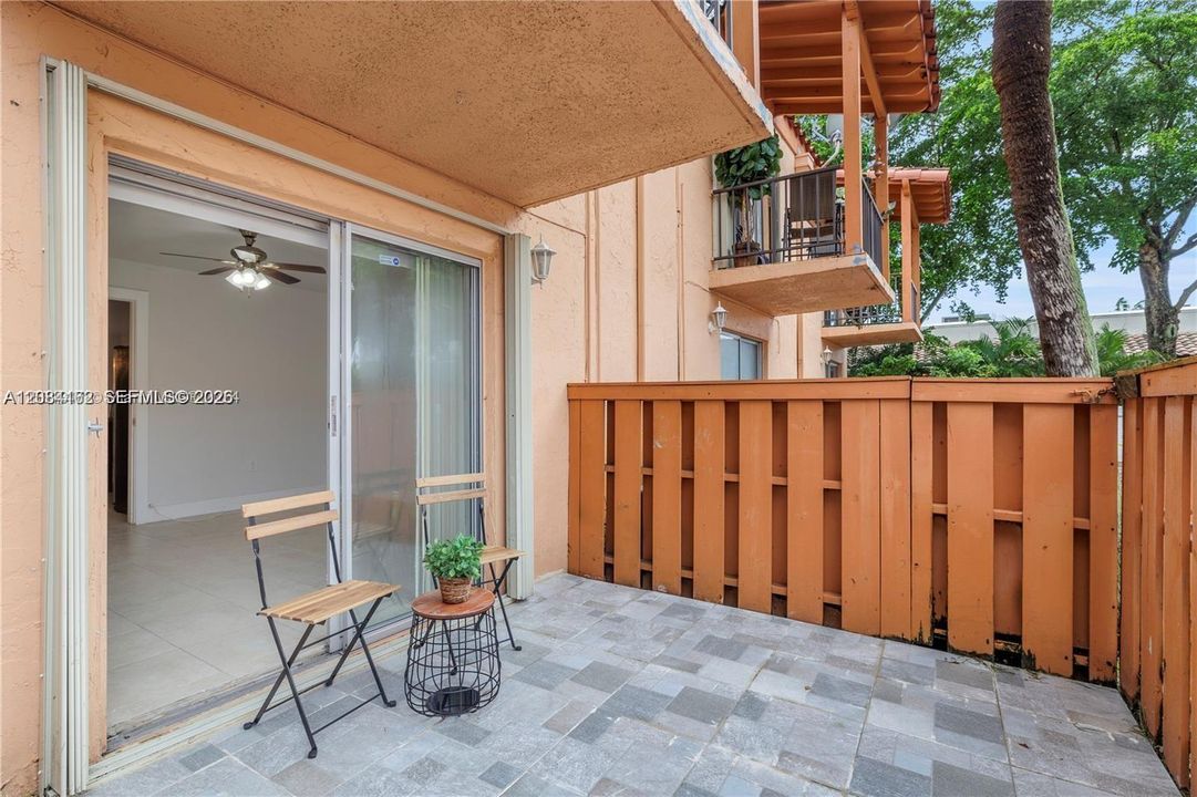 For Rent: $2,000 (1 beds, 1 baths, 544 Square Feet)
