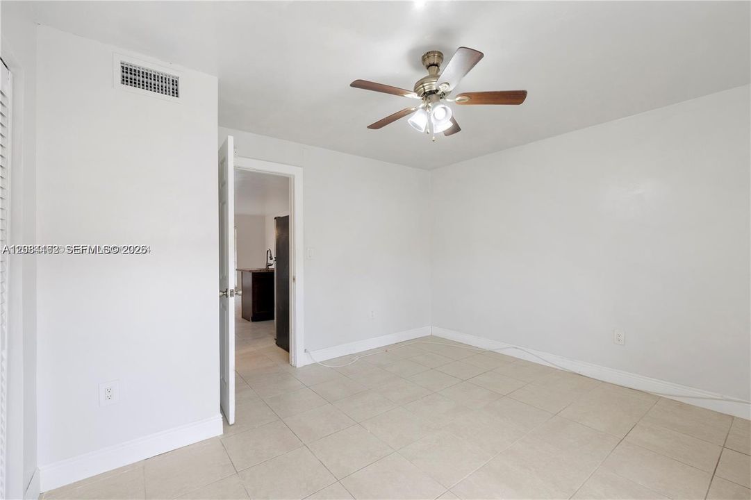 For Rent: $2,000 (1 beds, 1 baths, 544 Square Feet)