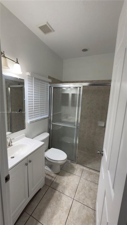 For Rent: $2,600 (3 beds, 3 baths, 1527 Square Feet)