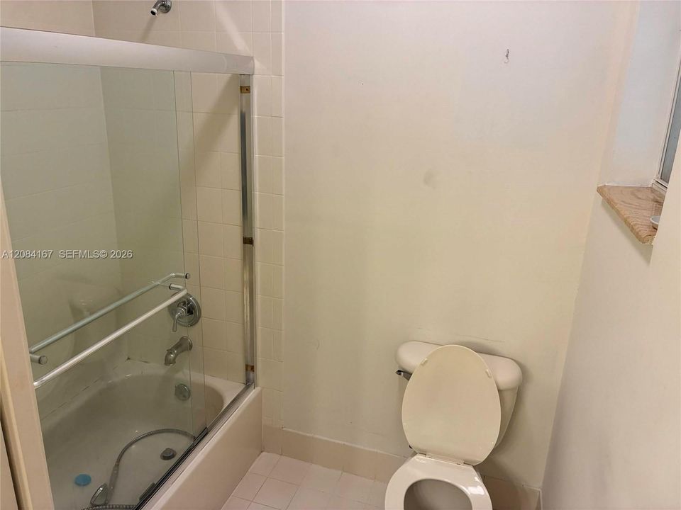 For Rent: $7,800 (5 beds, 4 baths, 4505 Square Feet)