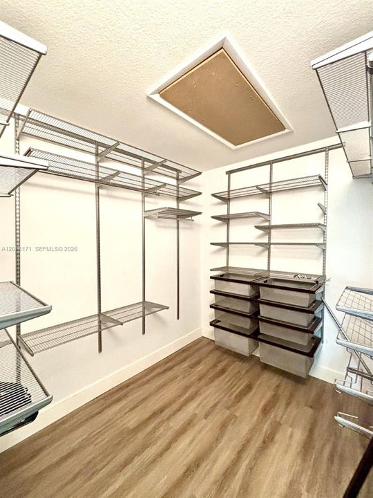 En Renta: $2,950 (3 camas, 2 baños, 1504 Pies cuadrados)