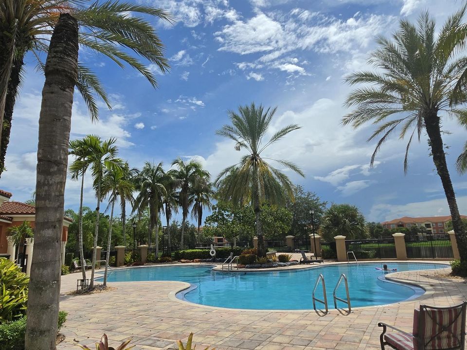 Community pool