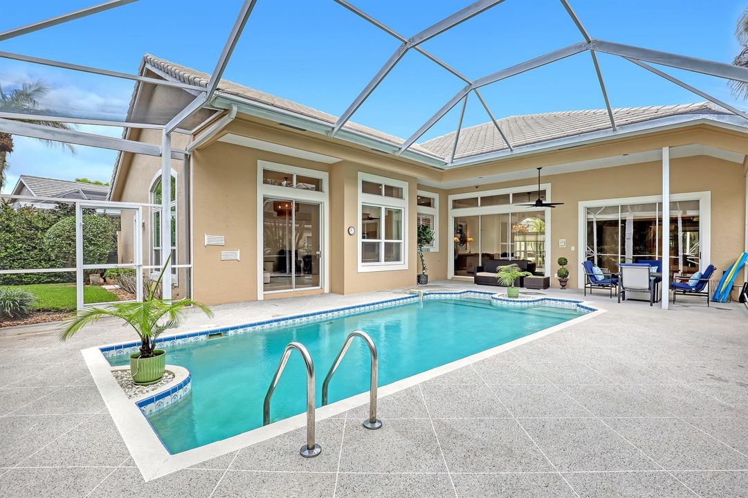 Spacious Lanai & Covered Area