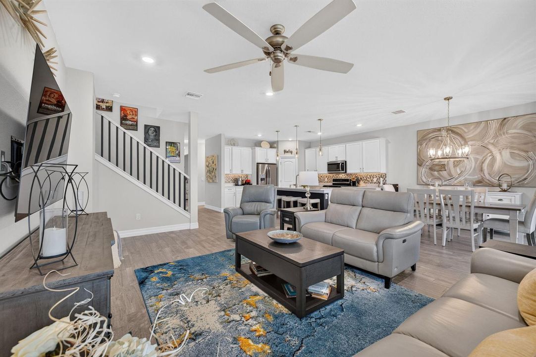 Open Concept Living Bright Beautiful