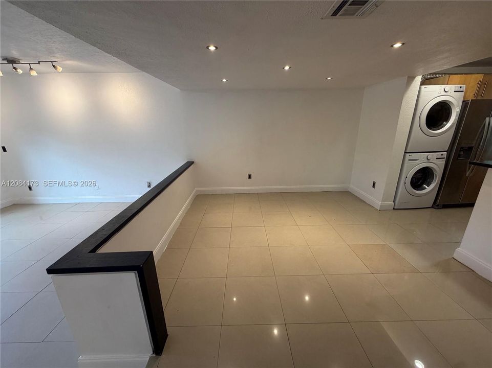 На продажу: $279,900 (3 спален, 2 ванн, 1530 Квадратных фут)