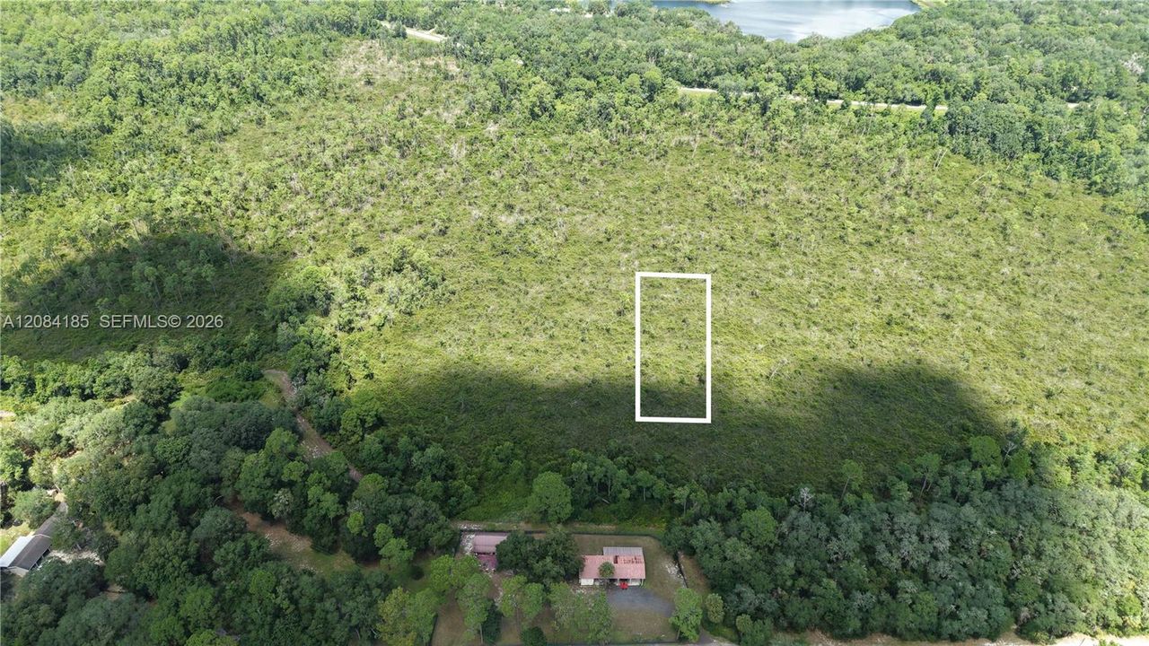 En Venta: $10,000 (0.52 acres)