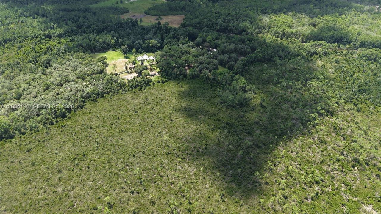 En Venta: $10,000 (0.52 acres)