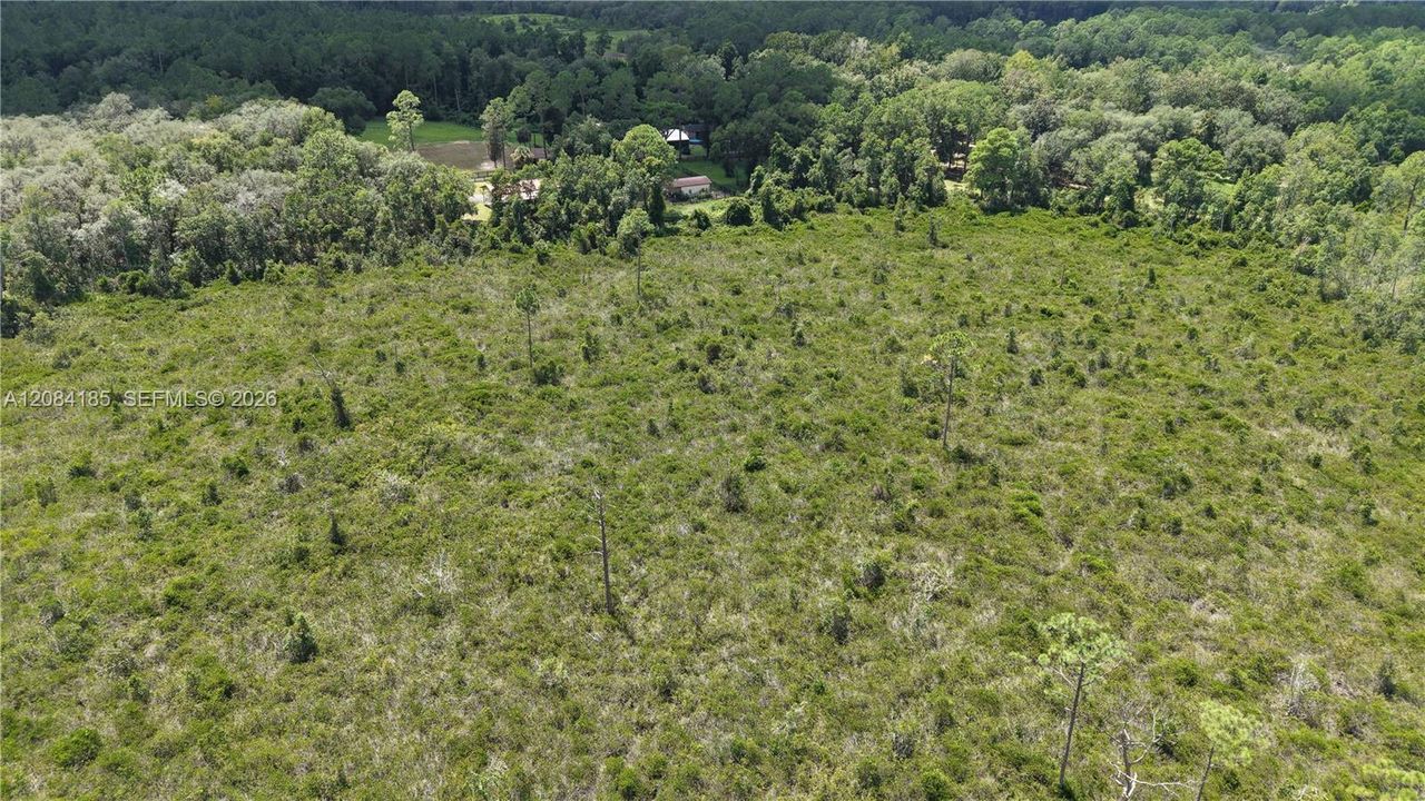 En Venta: $10,000 (0.52 acres)