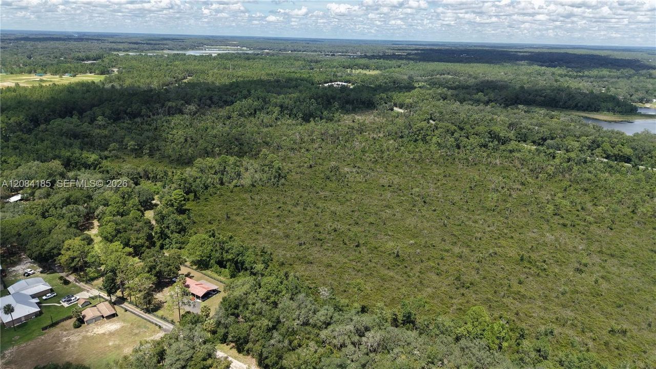 En Venta: $10,000 (0.52 acres)