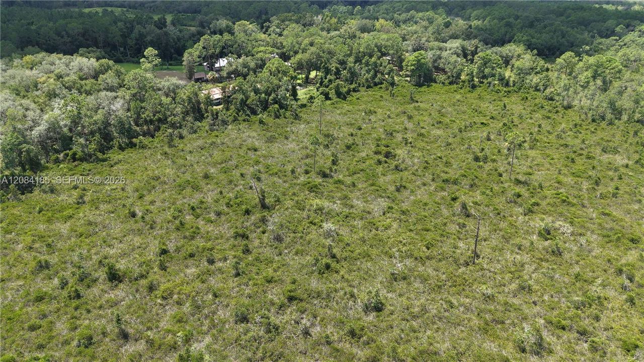 En Venta: $10,000 (0.52 acres)