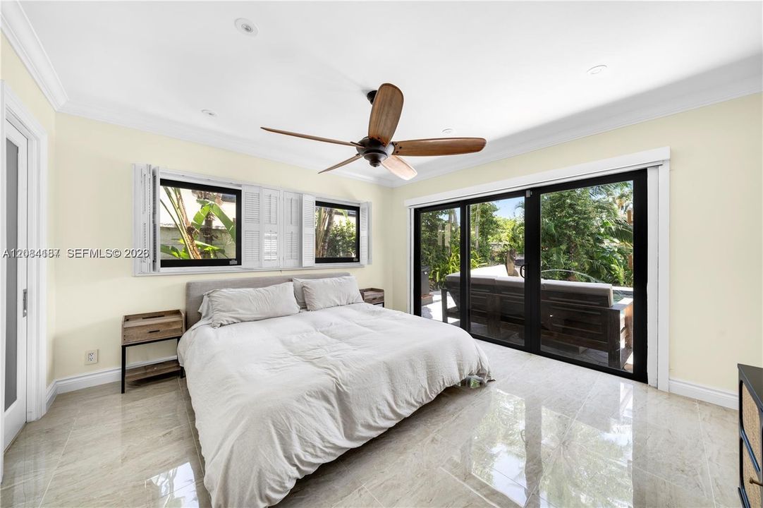 For Rent: $15,000 (3 beds, 2 baths, 1429 Square Feet)