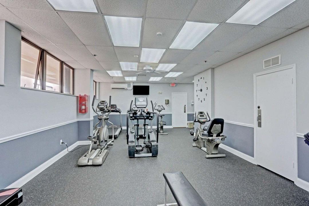 FITNESS CENTER