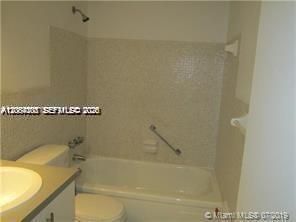 For Rent: $1,970 (2 beds, 2 baths, 1008 Square Feet)