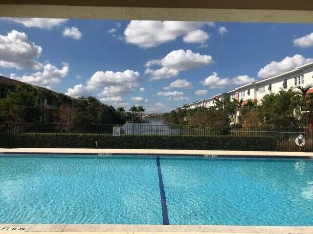 Community pool