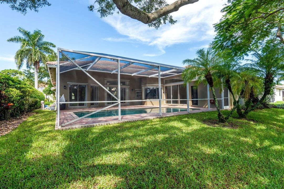 57-web-or-mls-A7408083