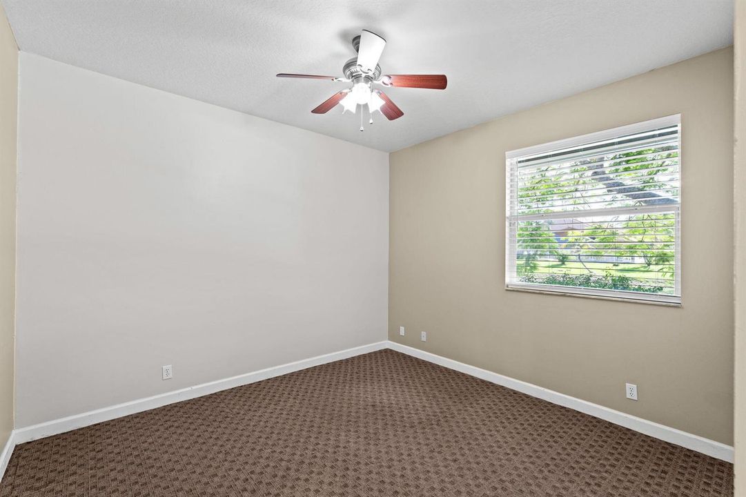 44-web-or-mls-A7407939