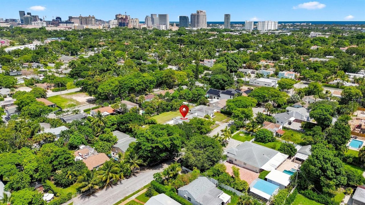 933 Upland Rd - Pineapple Park