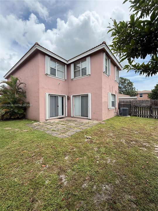 For Rent: $3,700 (3 beds, 2 baths, 1790 Square Feet)