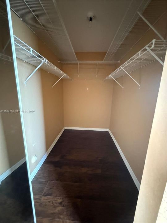 For Rent: $3,700 (3 beds, 2 baths, 1790 Square Feet)