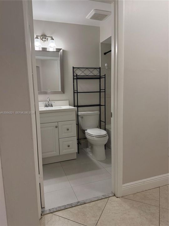 En Renta: $2,600 (2 camas, 2 baños, 1199 Pies cuadrados)