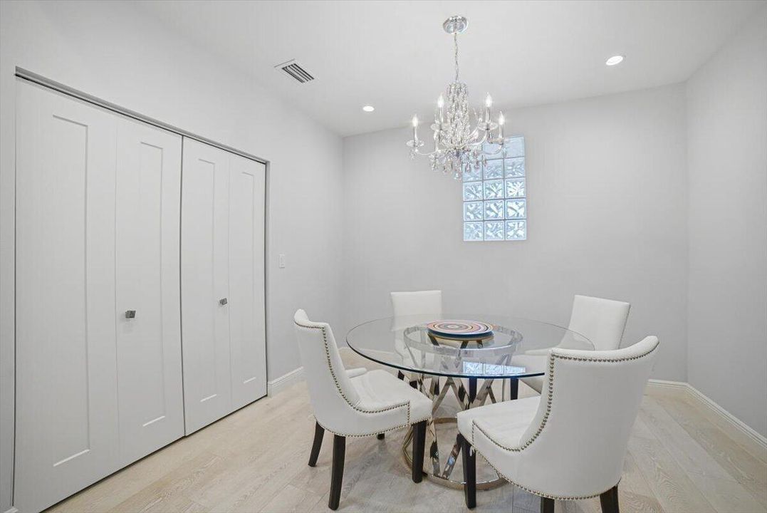 35-Dining Area-B