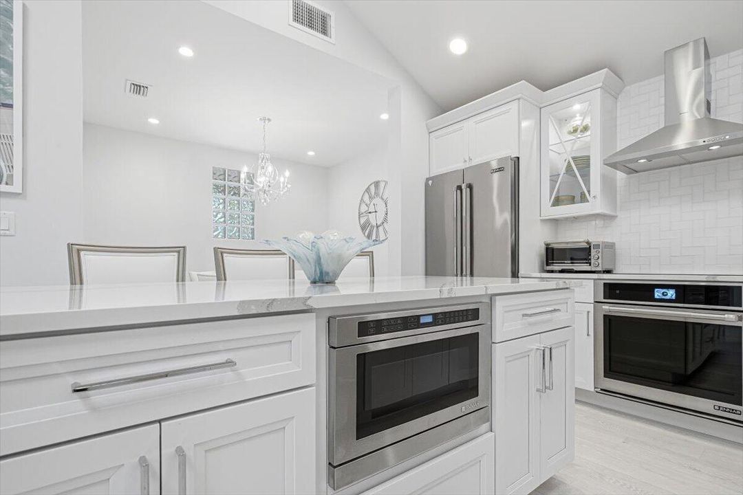 46-Kitchen-Island